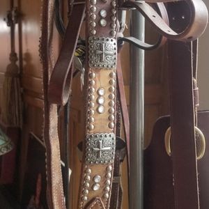 New Western Breast Plate/Silver and Rhinestone